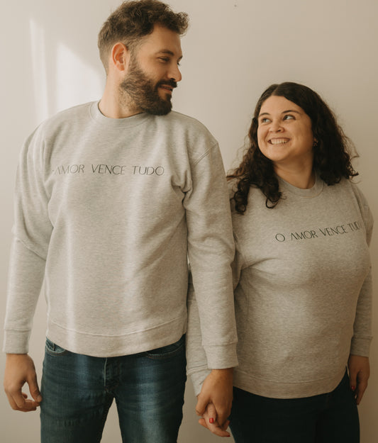 Conjunto de Sweater - O AMOR VENCE TUDO | Dia dos Namorados